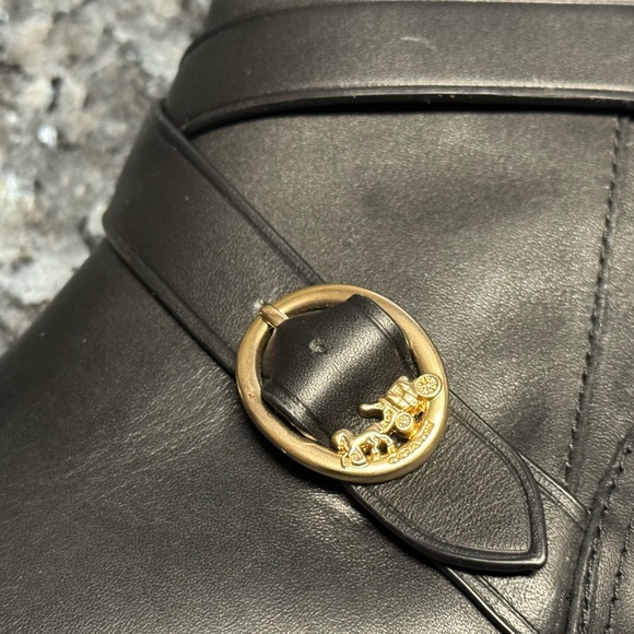 Coach boots in size 9 - Picture 2 of 7
